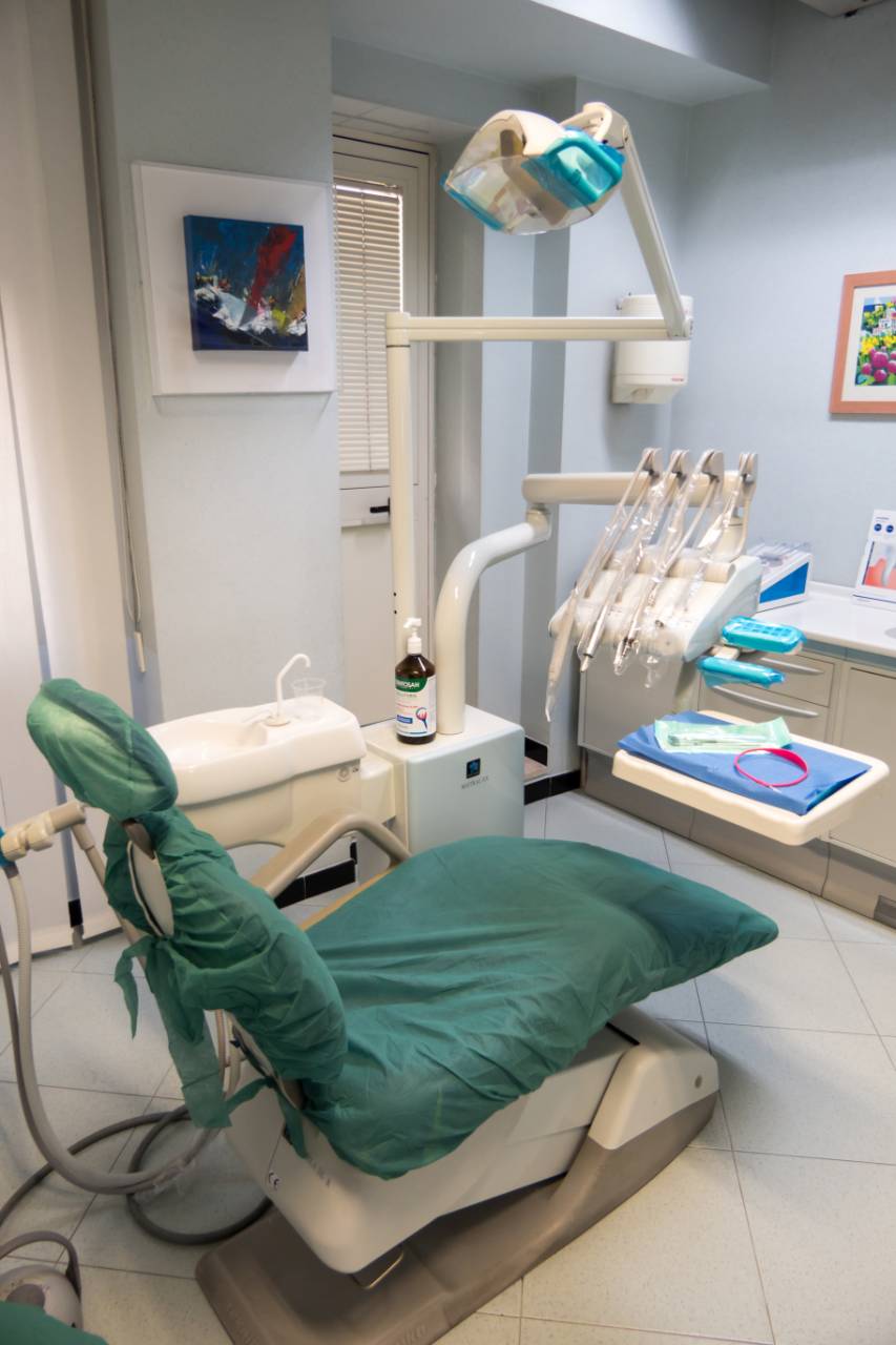 Iacoviello Giovanni Implantologia Foggia Iacoviello Giovanni Implantologia Foggia